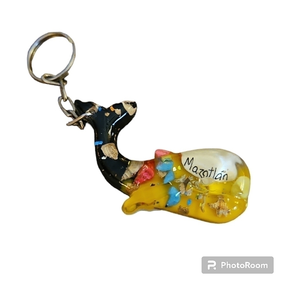5/$25 Resin Mazatlan Whale Souvenir Keychain